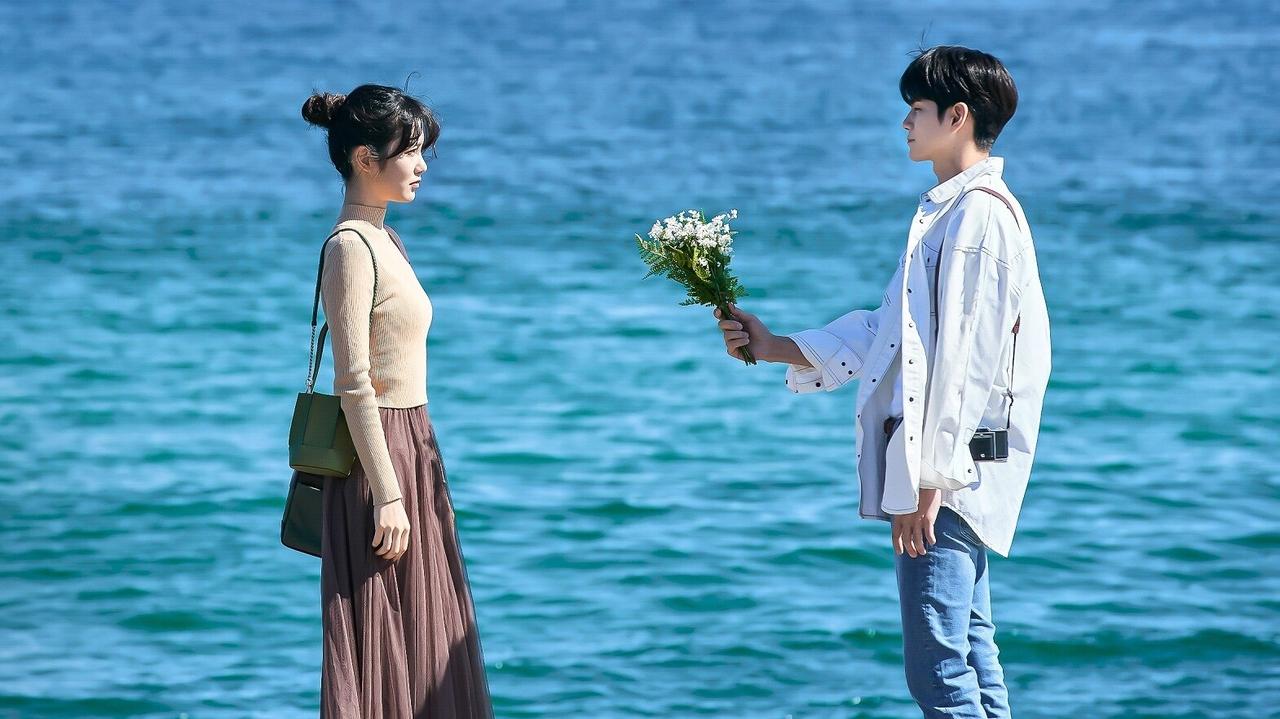 More Than Friends İzle