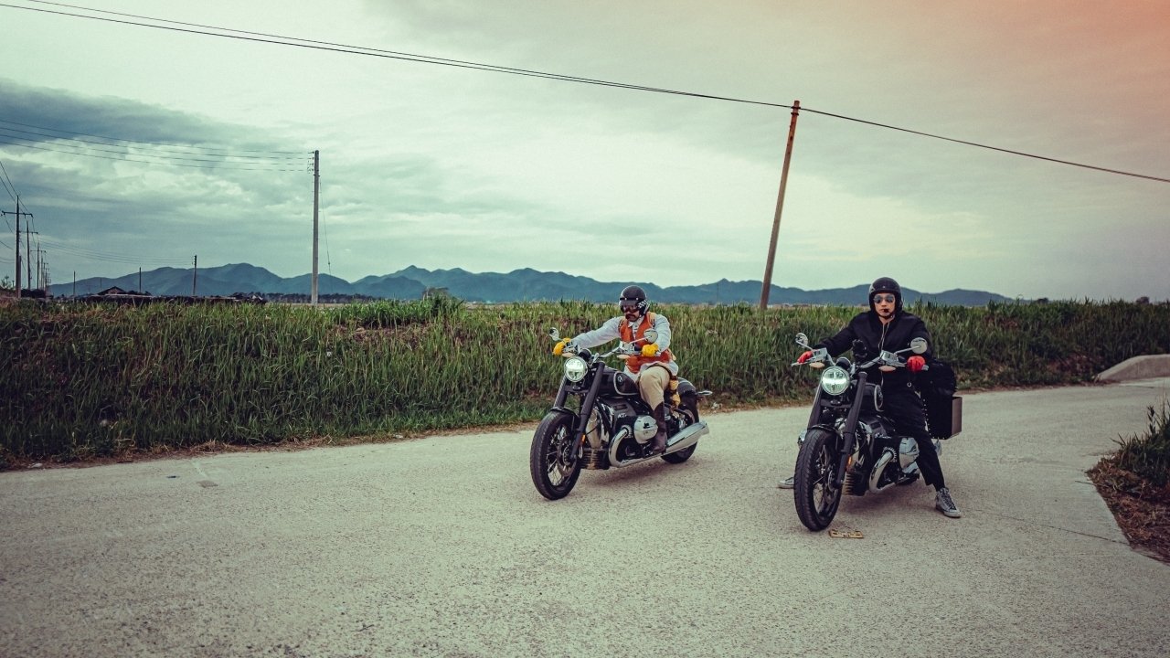 The Hungry and the Hairy İzle